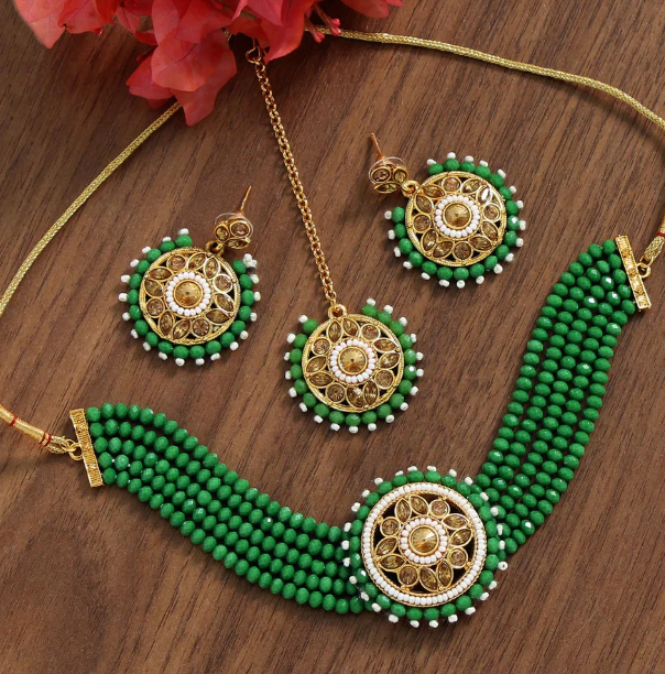 Antique Necklace Set