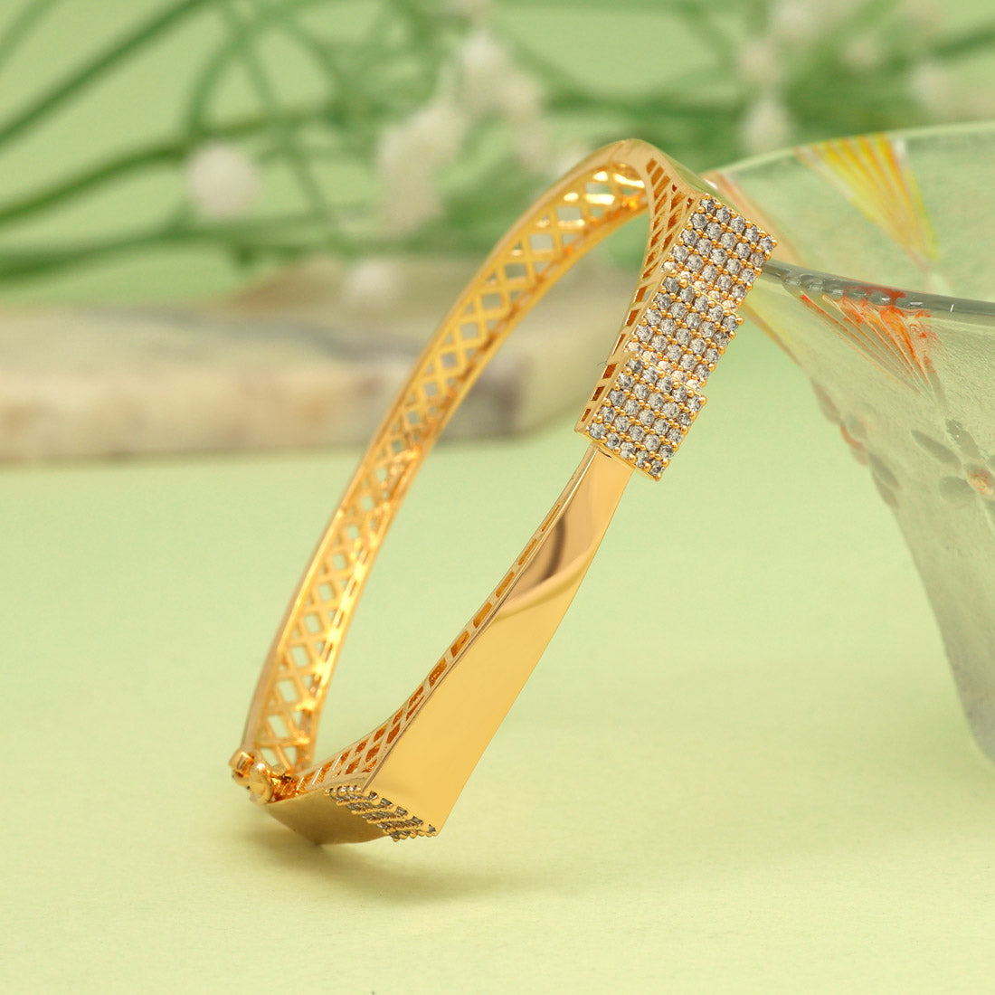 White Color American Diamond Bracelet (ADB319WHT)