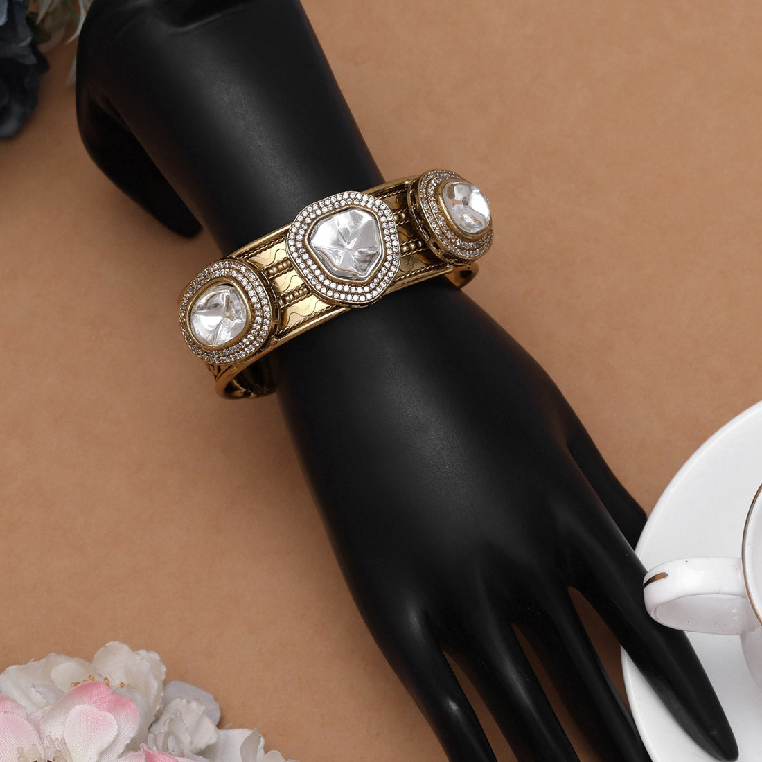 White Color American Diamond Bracelet For Everyday Use And Gifting