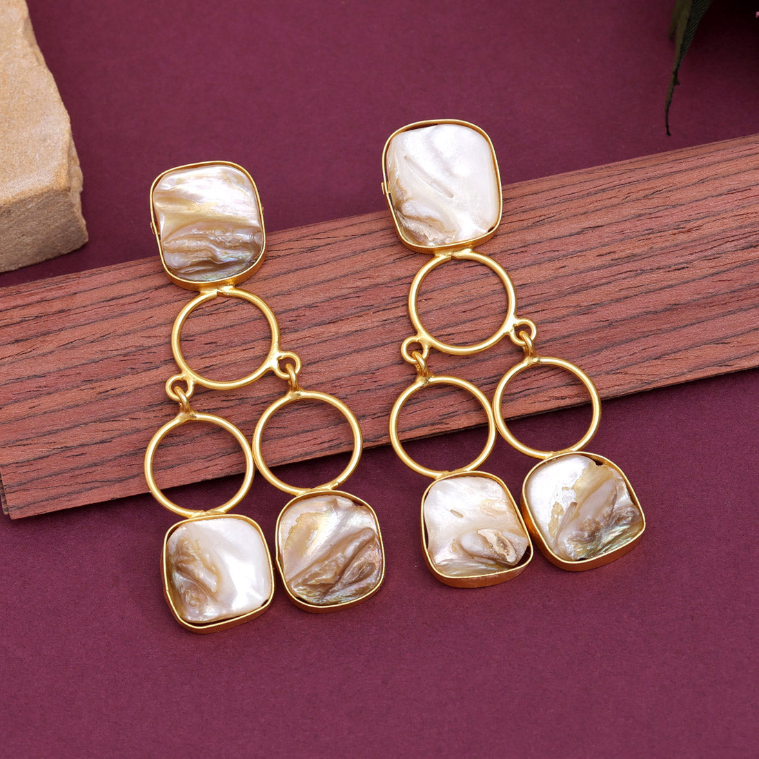 White Color Amrapali Earrings (AMPE422WHT)
