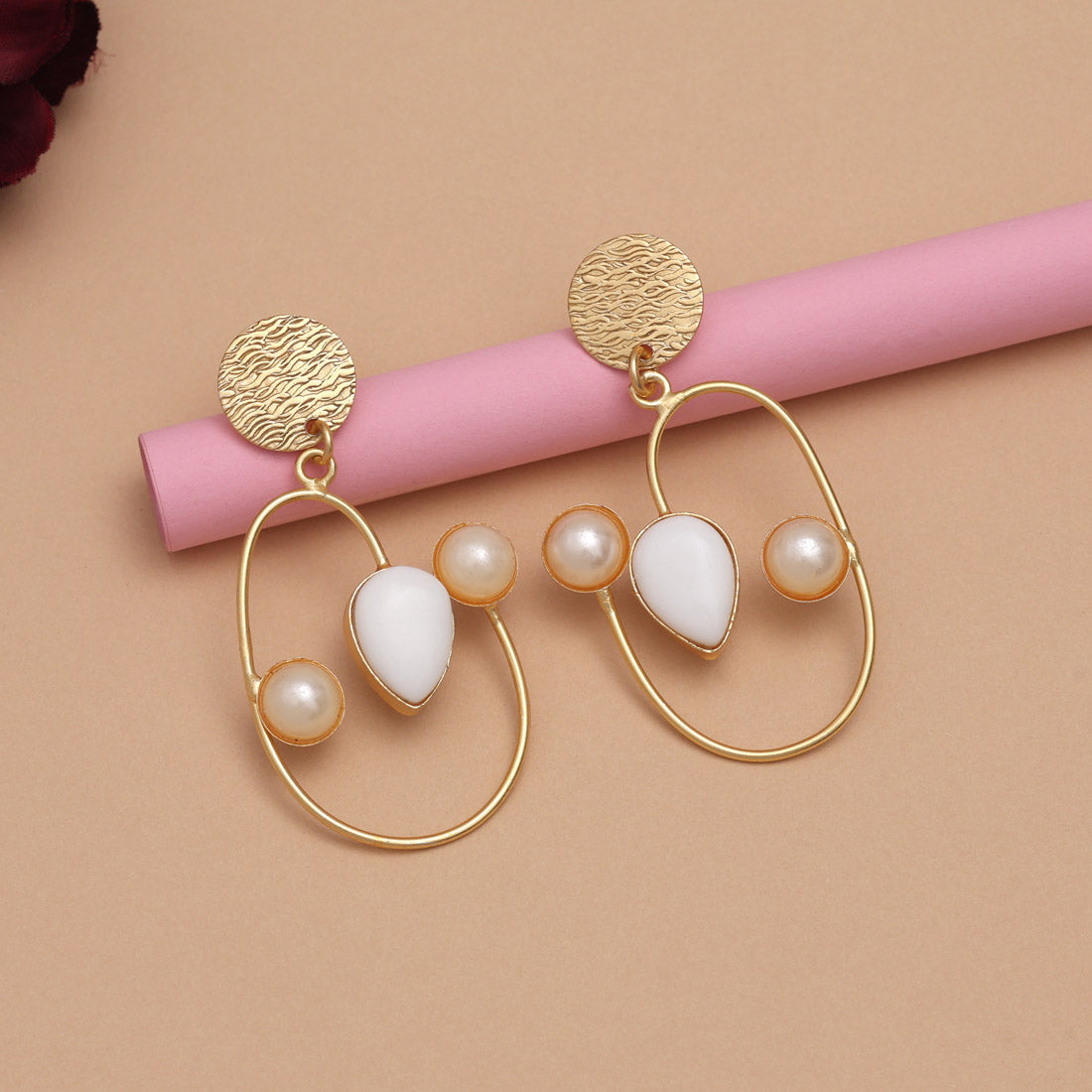 White Color Amrapali Earrings