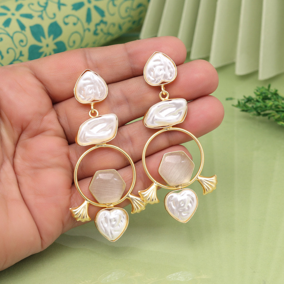 White Color Amrapali Earrings