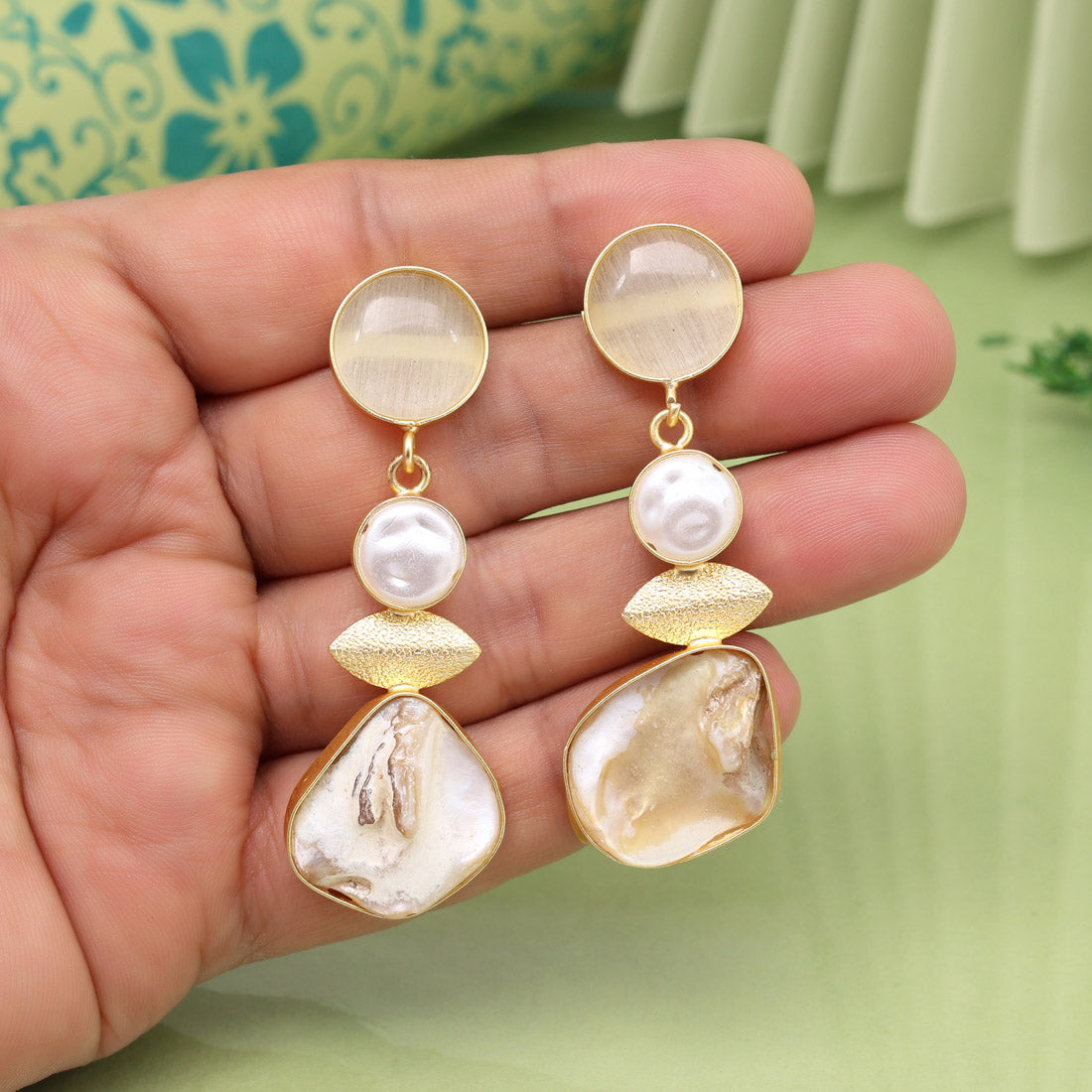 White Color Amrapali Earrings