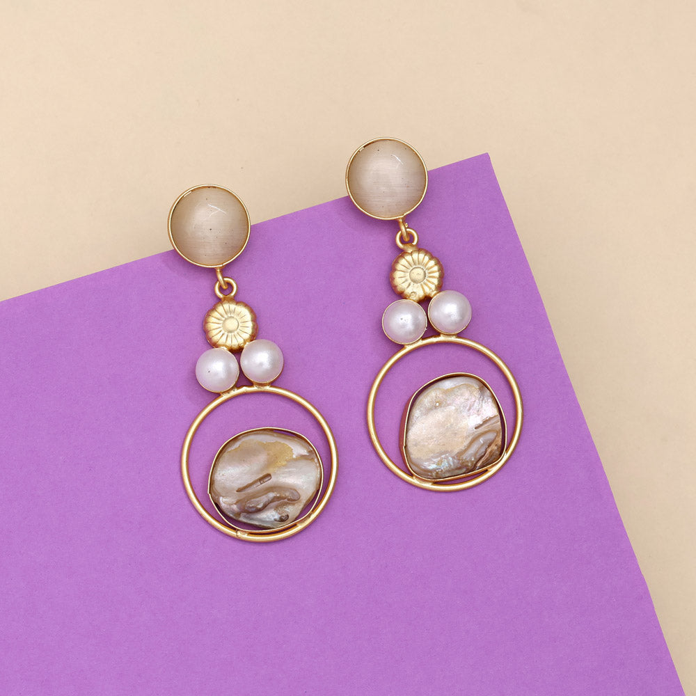 Ivory White Color Amrapali Earrings