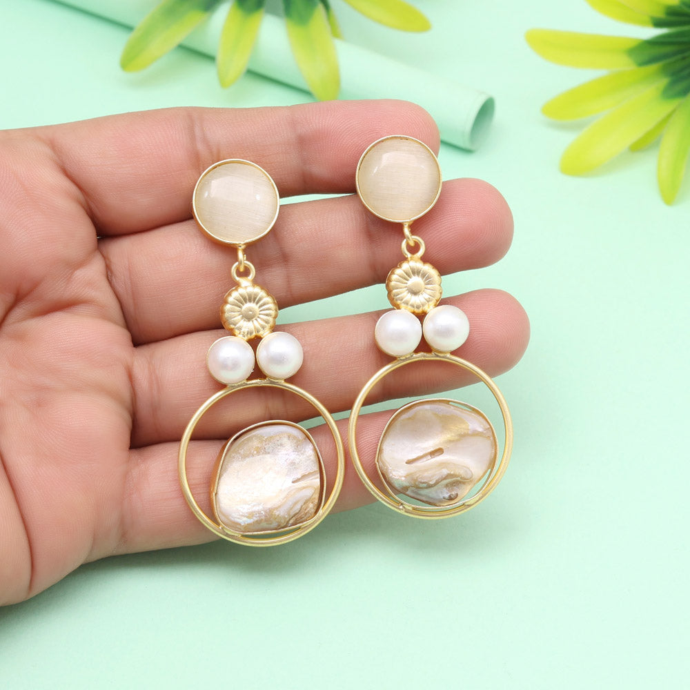 Ivory White Color Amrapali Earrings