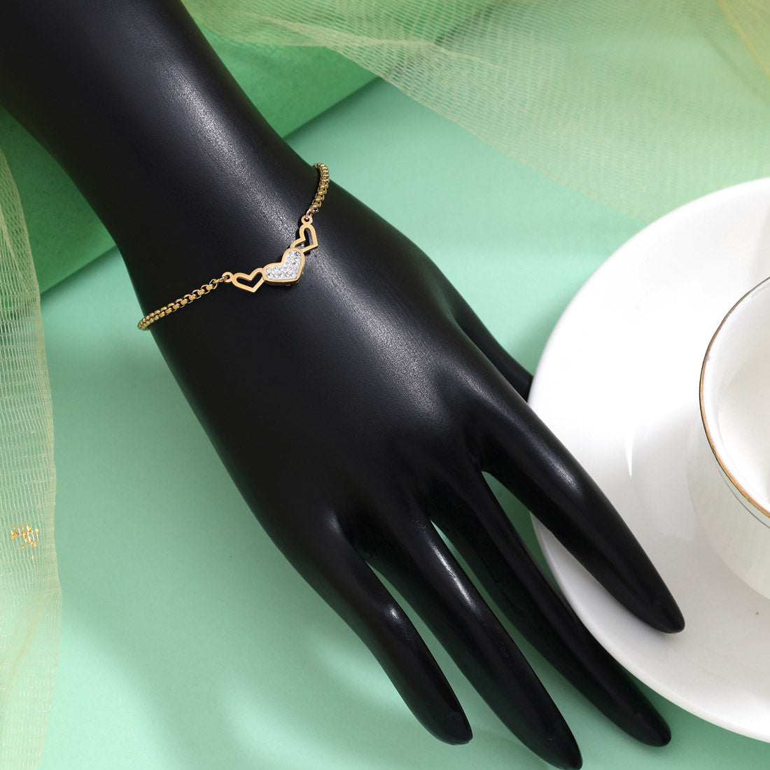 Classic White Color Stainless Steel 18k Gold Plated Demi Fine Bracelet