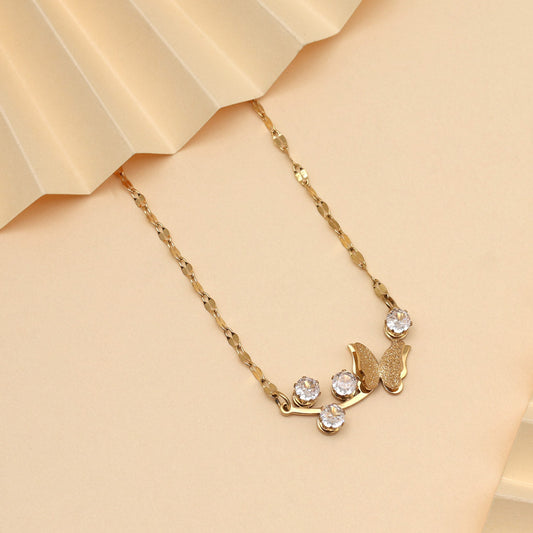 White Color Stainless Steel 18k Gold Plated Demi Fine Pendant