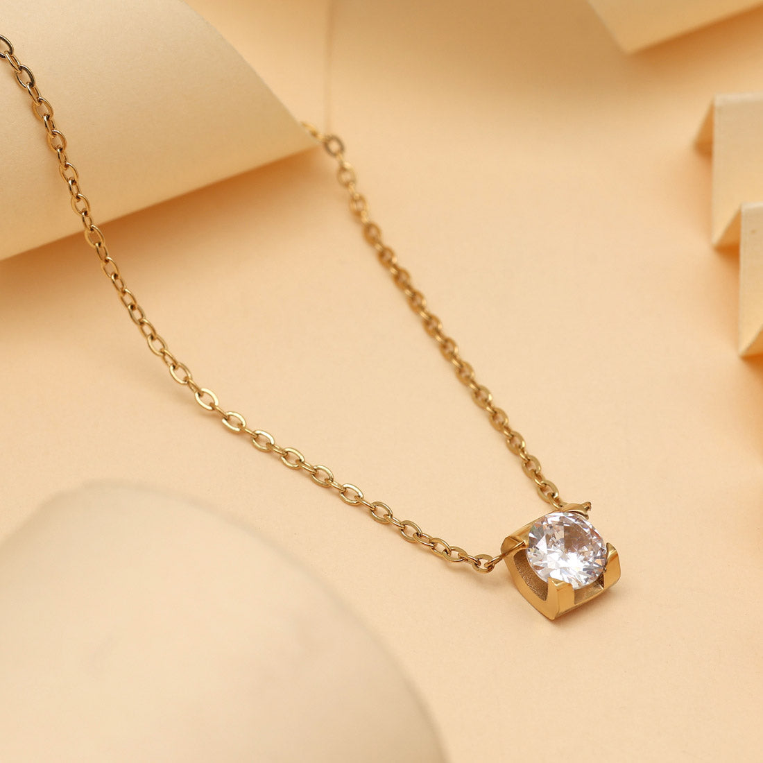 White Color Stainless Steel 18k Gold Plated Demi Fine Pendant