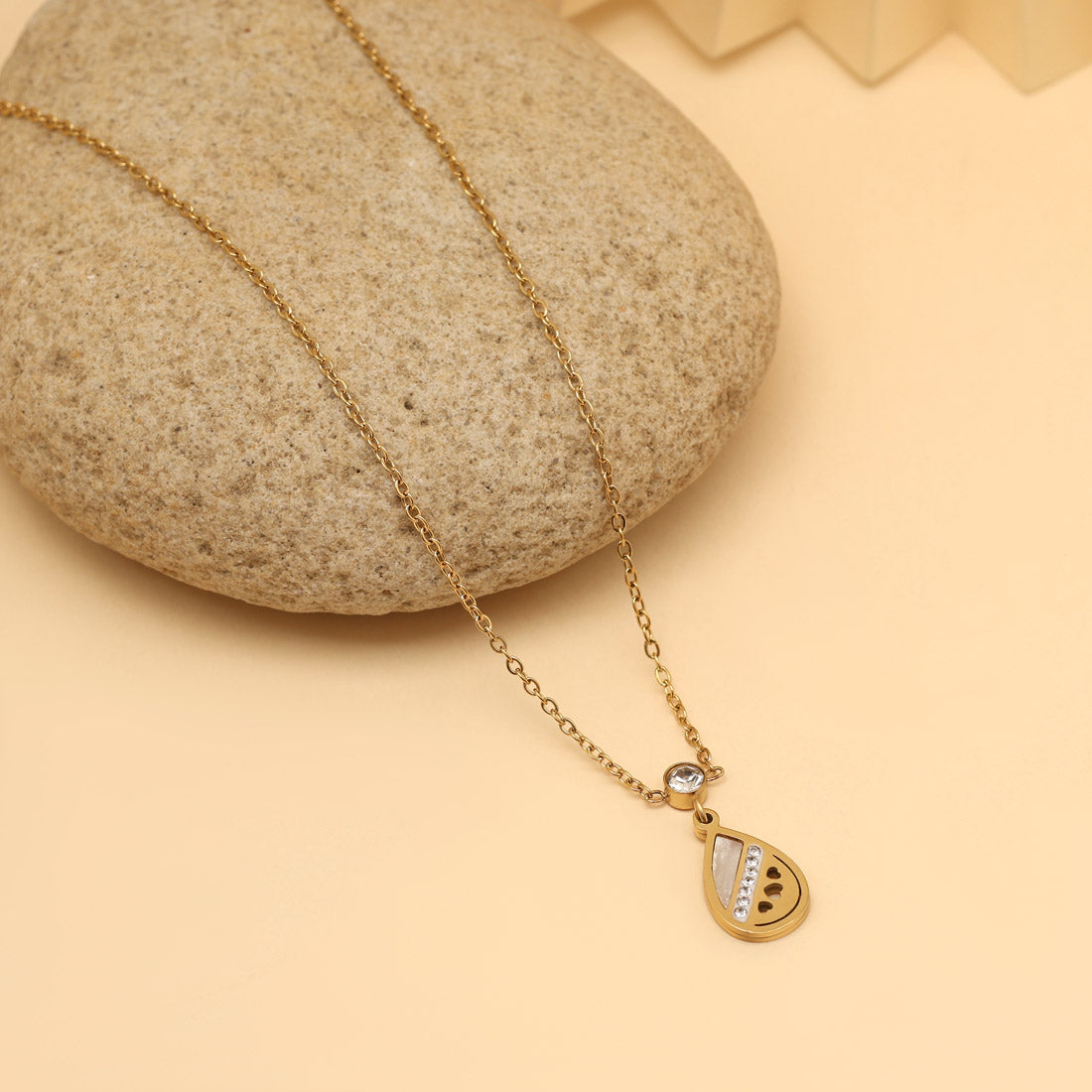 Gold Color Stainless Steel 18k Gold Plated Demi Fine Pendant