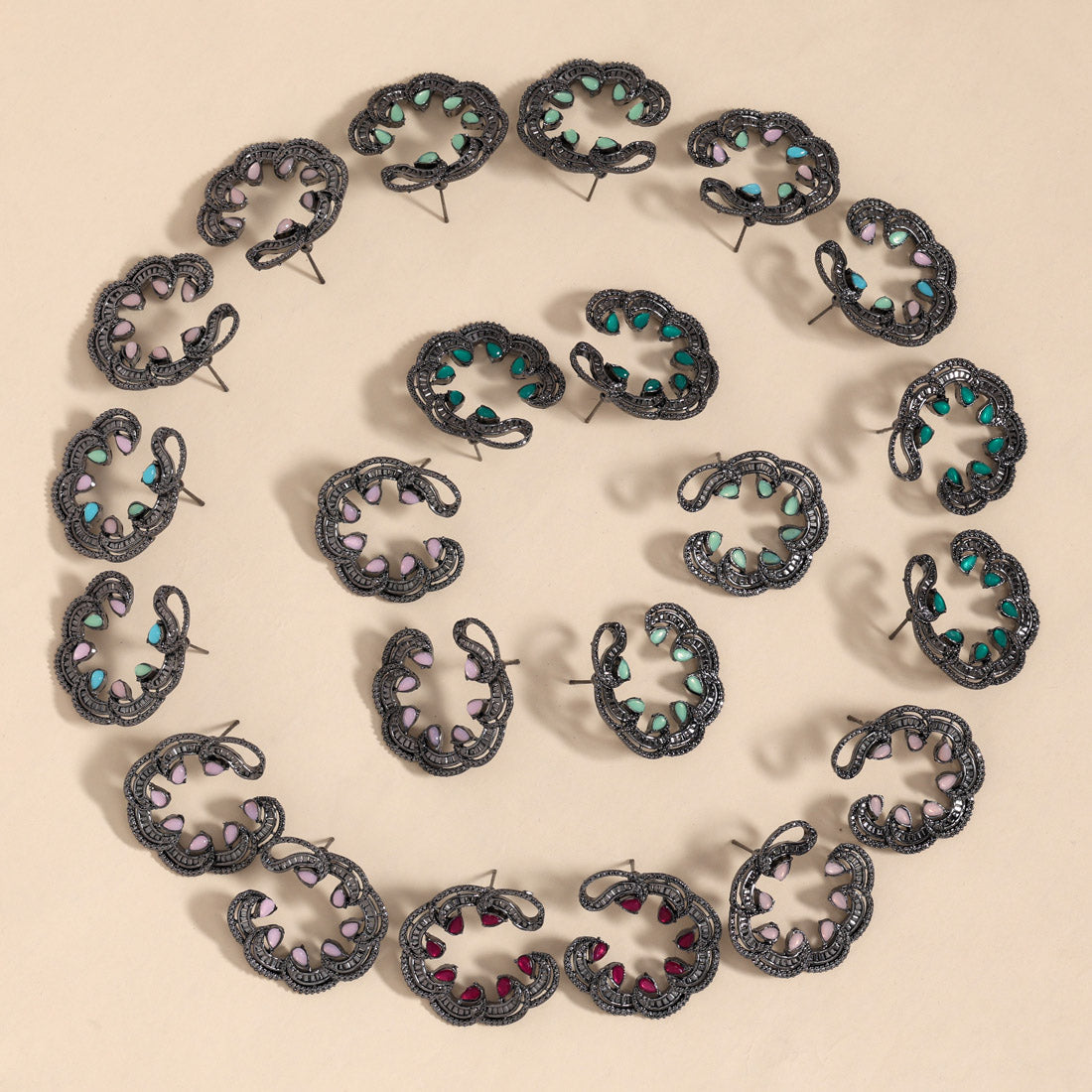 Assorted Color 11 Pairs Of Black Antique Earrings (DRKDE137CMB)