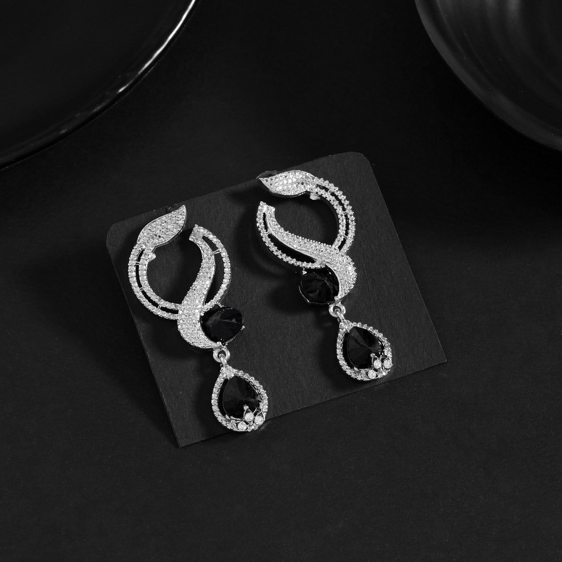 Modern Rani Color Fashion Earrings