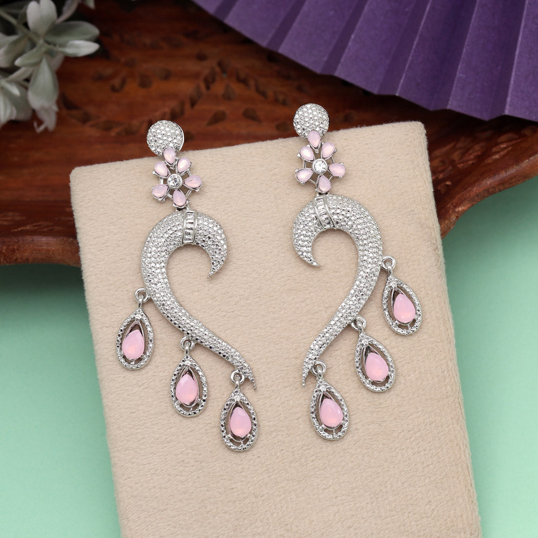 Elegant Pink Color Fashion Earrings