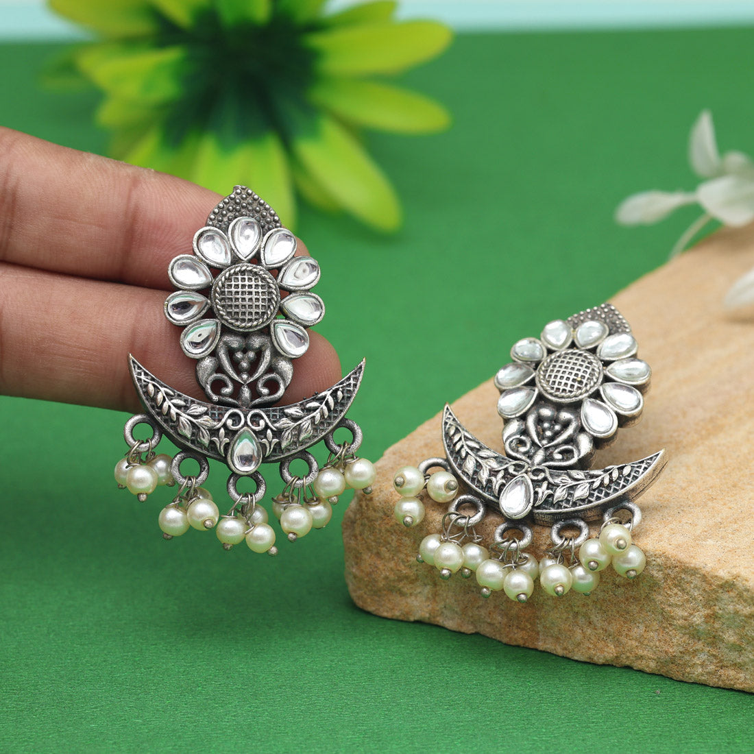 White Color Oxidised Earrings (GSE2971WHT)