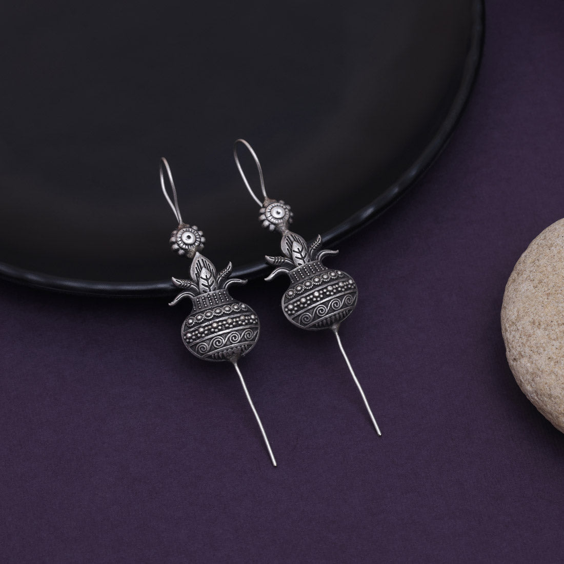 Vintage Design Kaanphool Ear Cuff Silver Color Oxidised Fashion Earrings