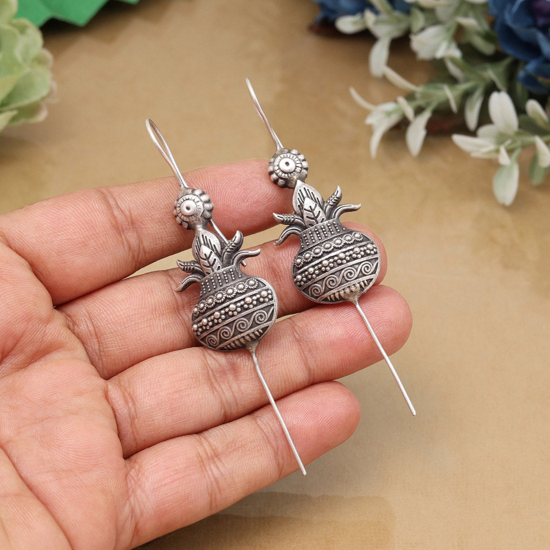 Vintage Design Kaanphool Ear Cuff Silver Color Oxidised Fashion Earrings