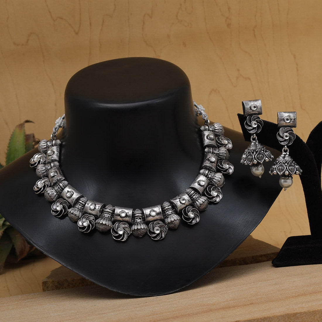 Silver Color Oxidised Necklace Set (GSN2021SLV)
