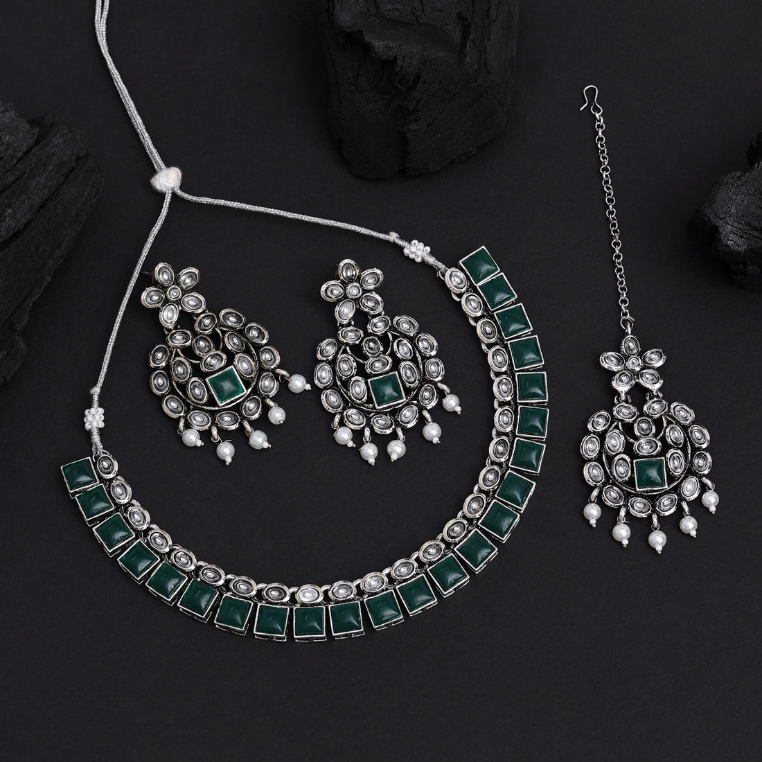 Green Color Oxidised Kundan Necklace Set (GSN2026GRN)