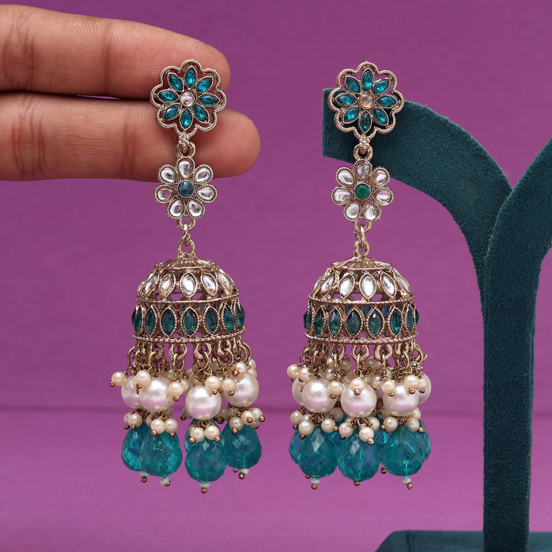 Rama Green Color Kundan Earrings (KDE1000RGRN)