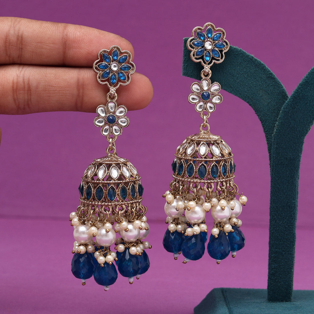Turquoise Blue Color Kundan Earrings (KDE1000TBLU)