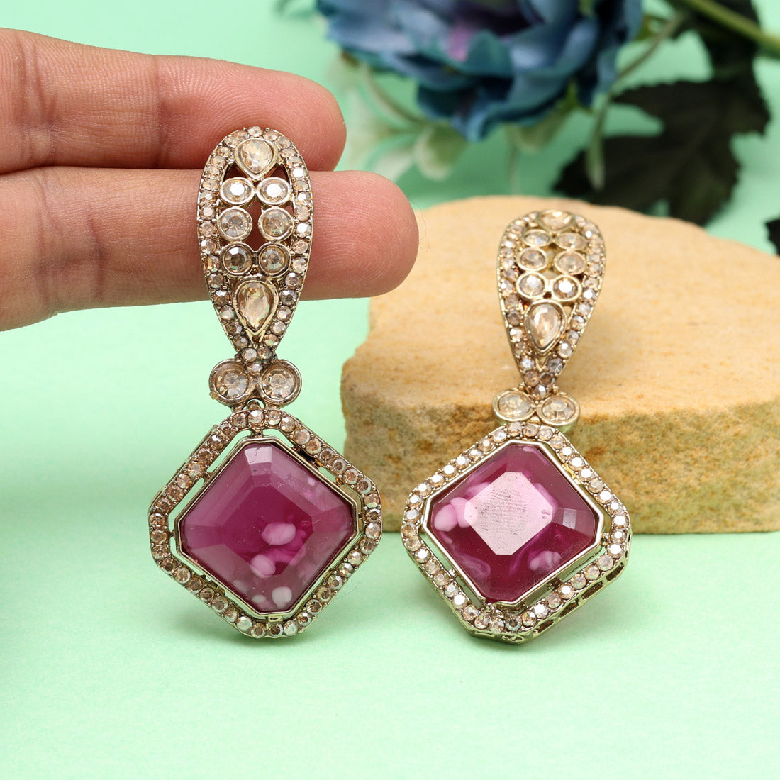 Magenta Color Kundan Earrings (KDE1014MNT)