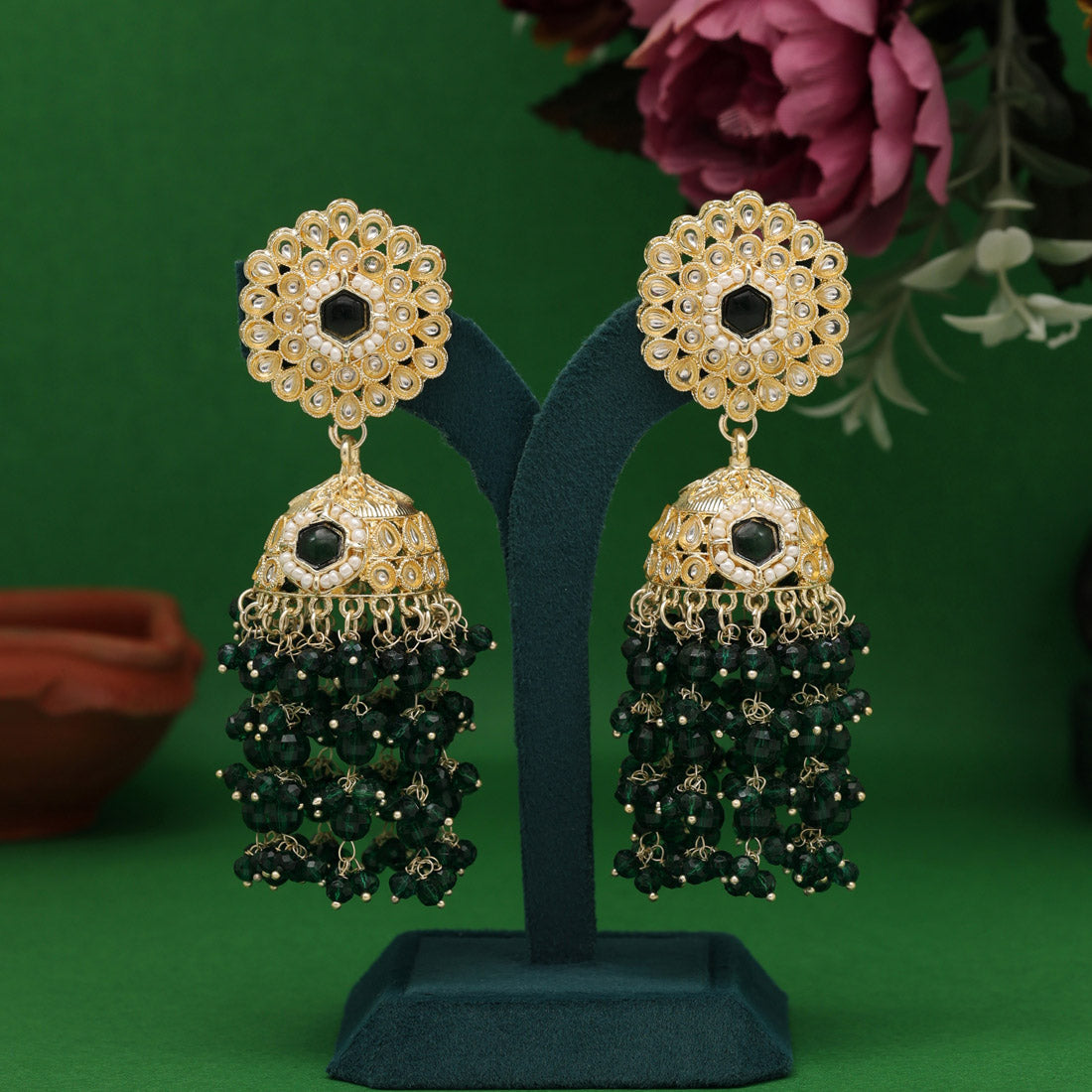 Green Color Kundan Earrings (KDE929GRN)