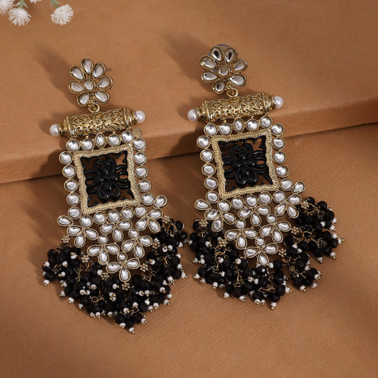 Black Color Kundan Earrings (KDE995BLK)