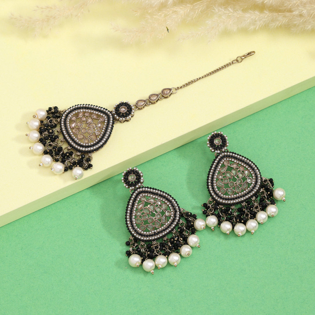 Black Color Pakistani Kundan Earrings With Maang Tikka (KDTE593BLK)