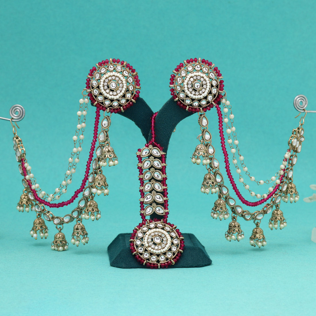 Rich Rani Color Kundan Earrings With Maang Tikka