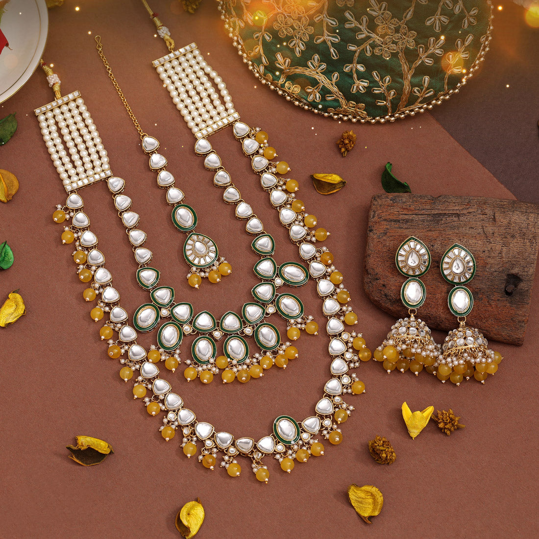 Maroon & Green Color Kundan Necklace Set