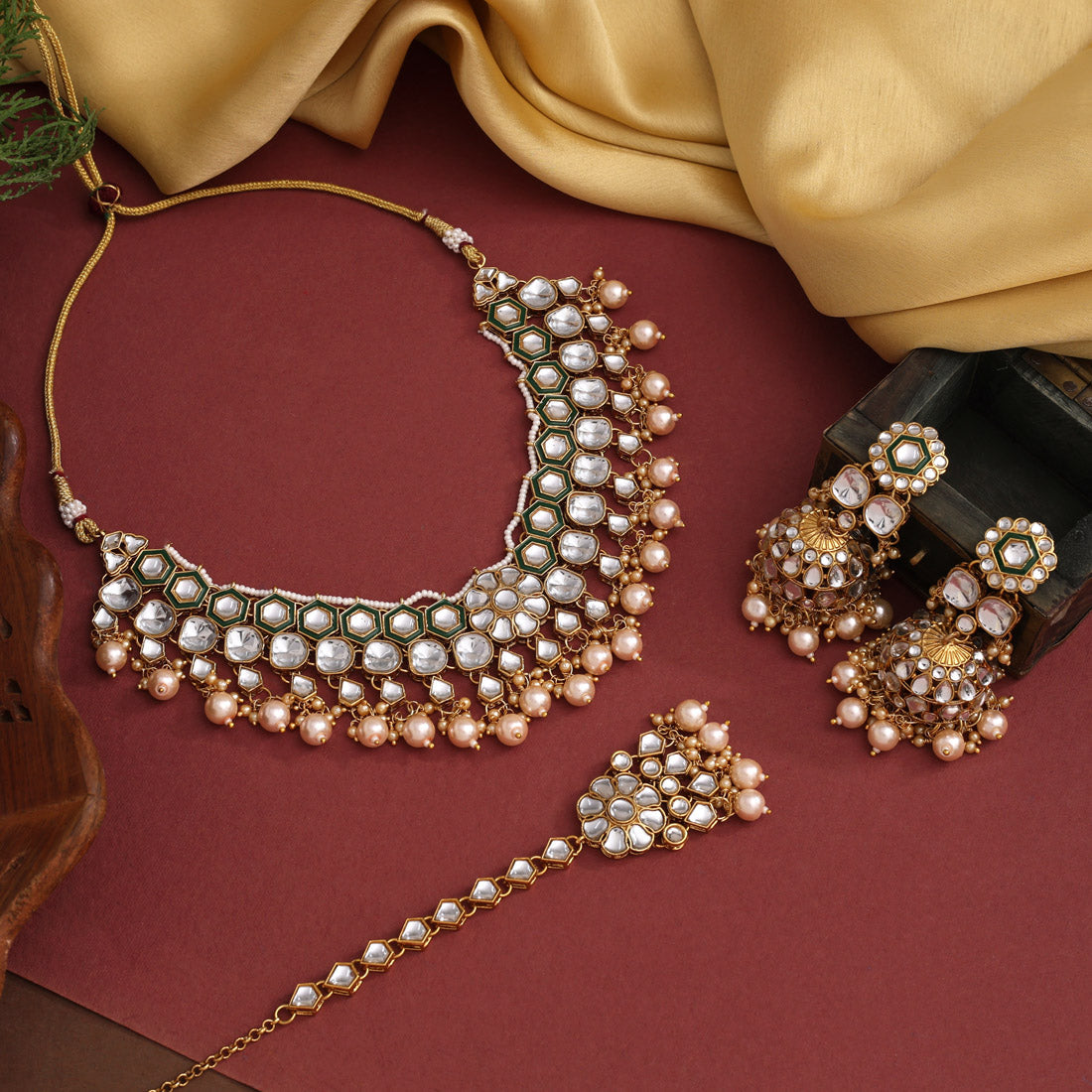 White Color Graceful Meena Work Kundan Necklace Set