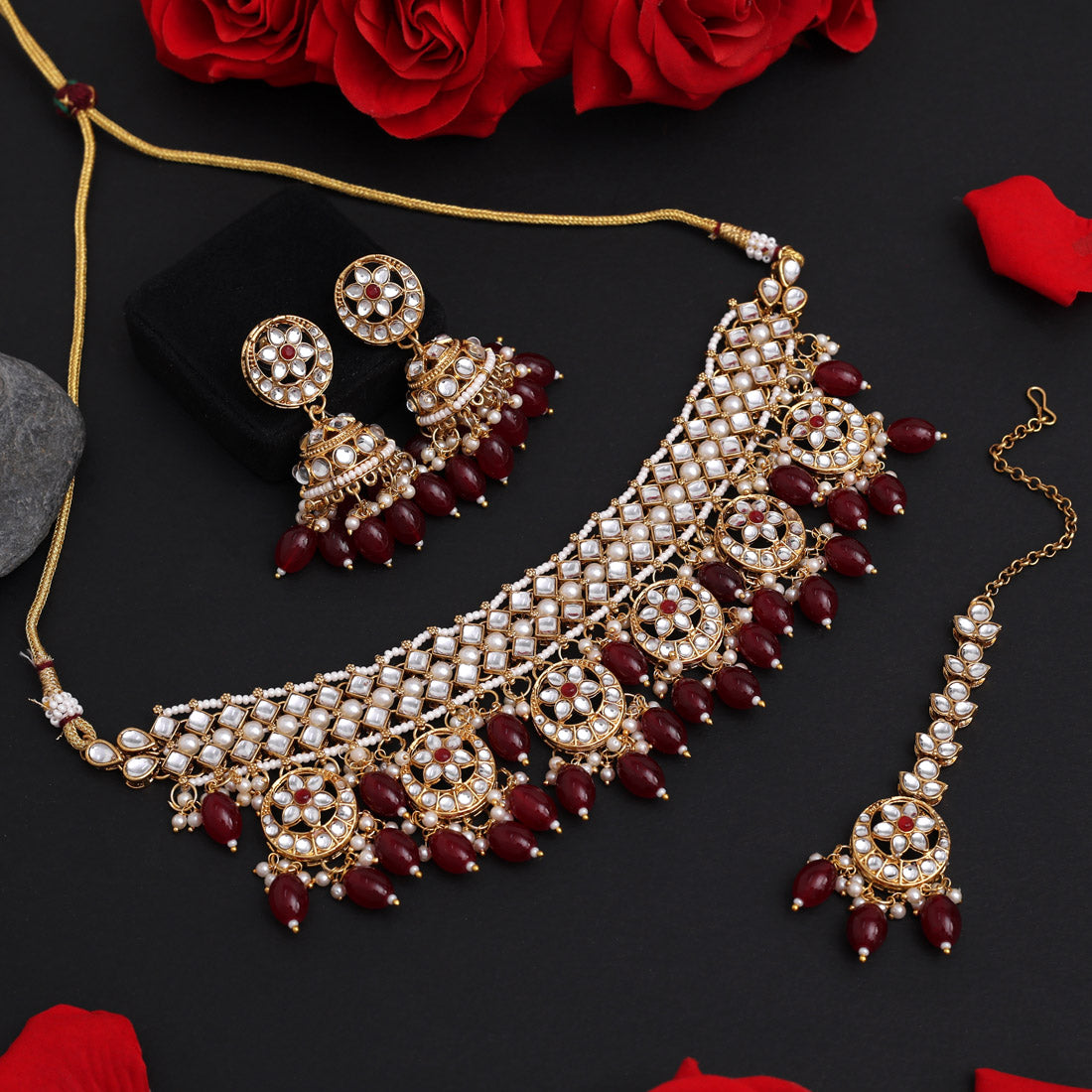 Gold Color Royal Choker Kundan Necklace Set