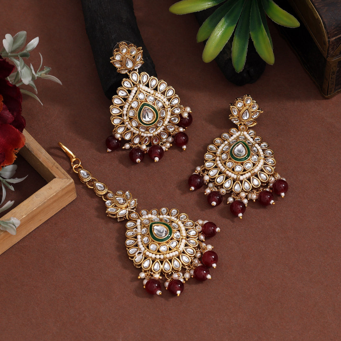 Deep Maroon Color Kundan Necklace Set