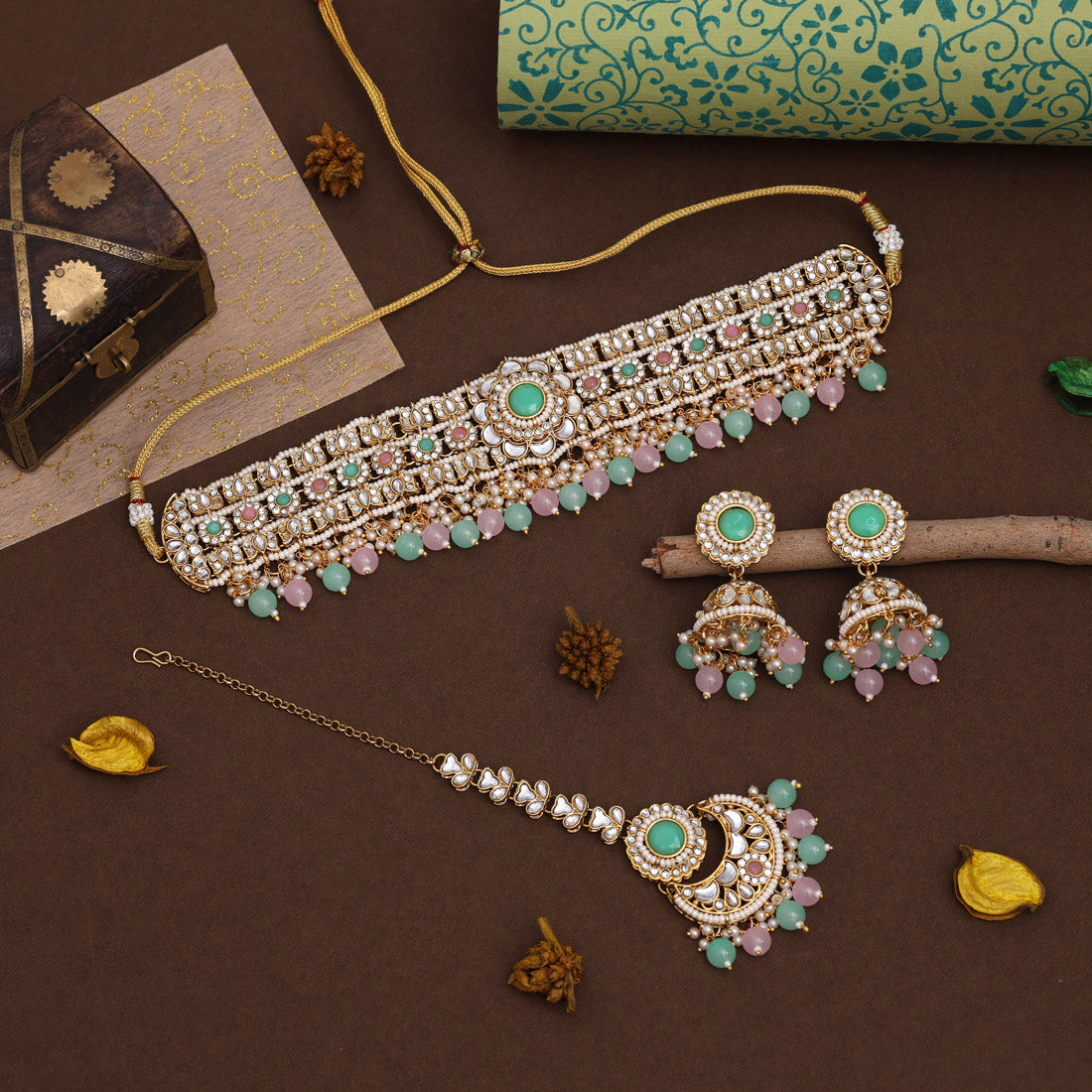 Pink & Pista Green Color Choker Kundan Necklace Set With Dual Finish