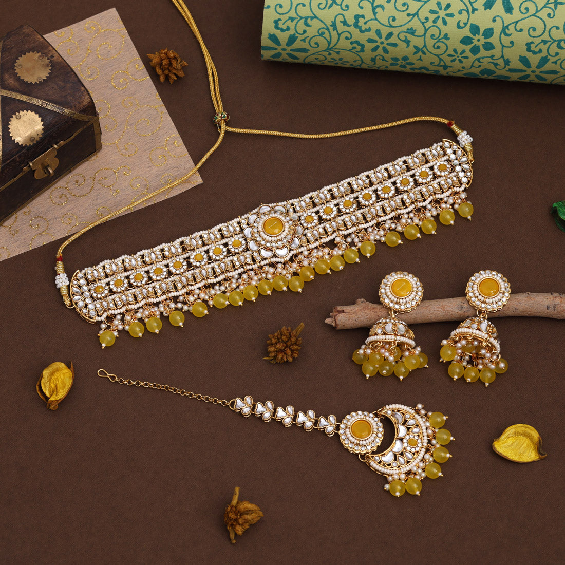 Yellow Color Choker Kundan Necklace Set Designed For Traditional Look