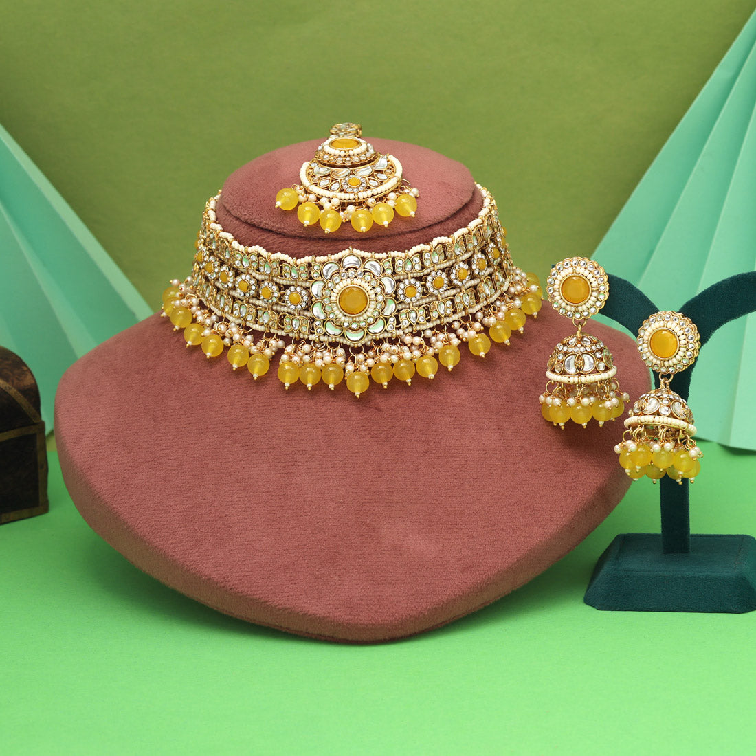 Yellow Color Choker Kundan Necklace Set Designed For Traditional Look