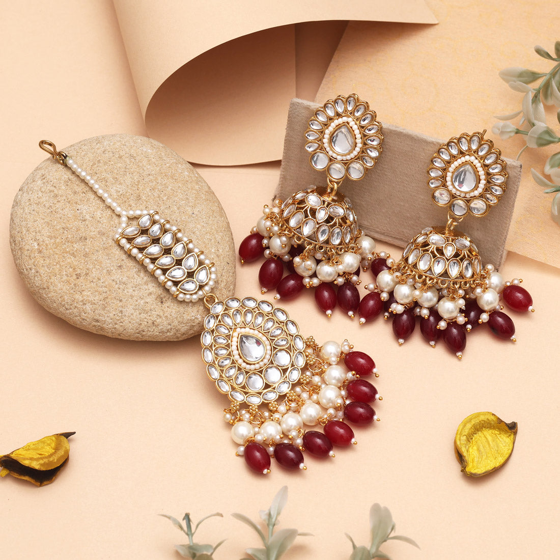 Maroon Color Kundan Necklace Set Crafted For Rich Traditional Look