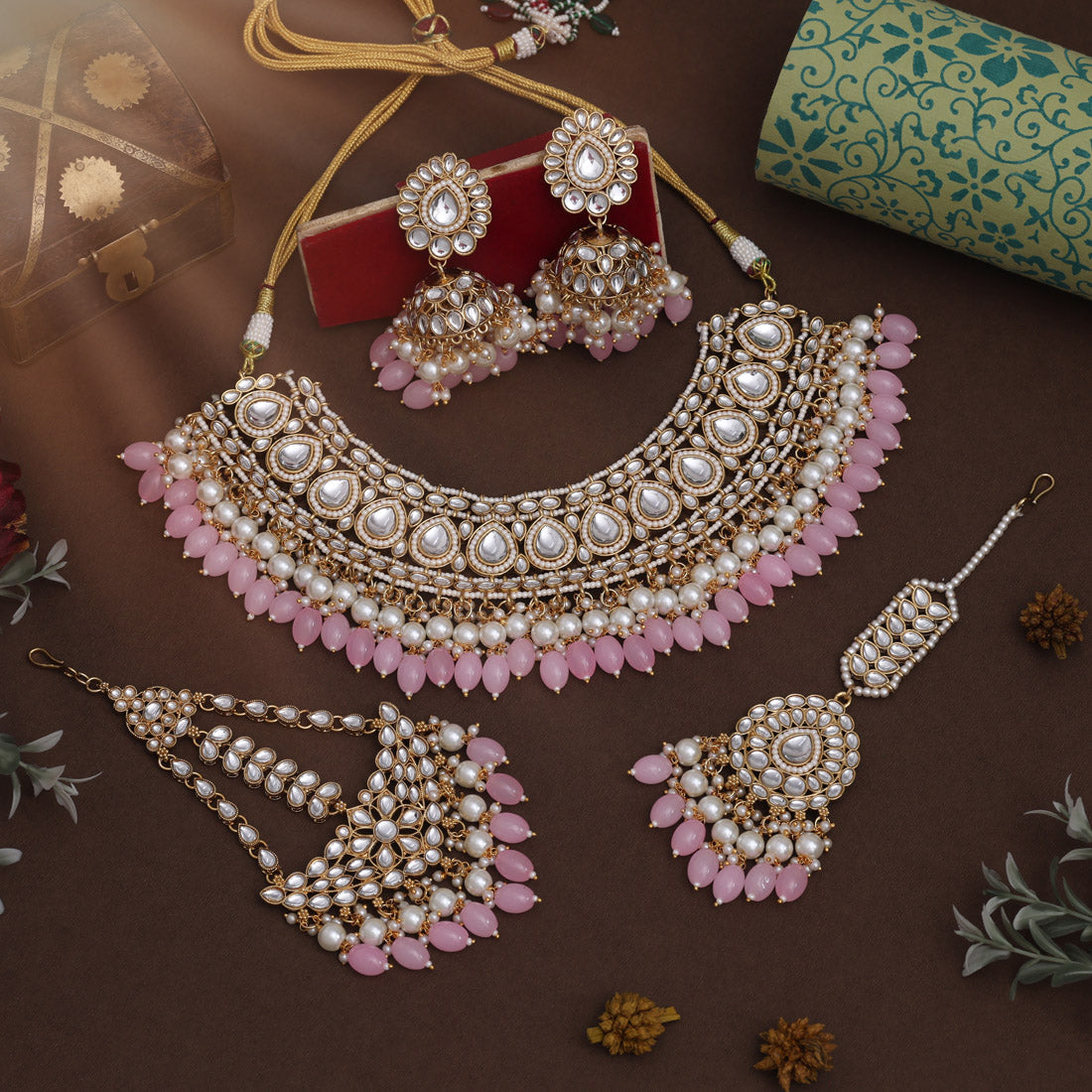 Pink Color Kundan Necklace Set With Classic Design And Sparkling Stones