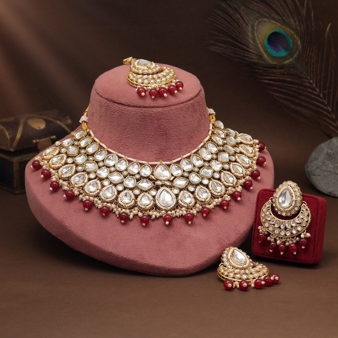 Antique Maroon Color Kundan Necklace Set For Rich Traditional Styling
