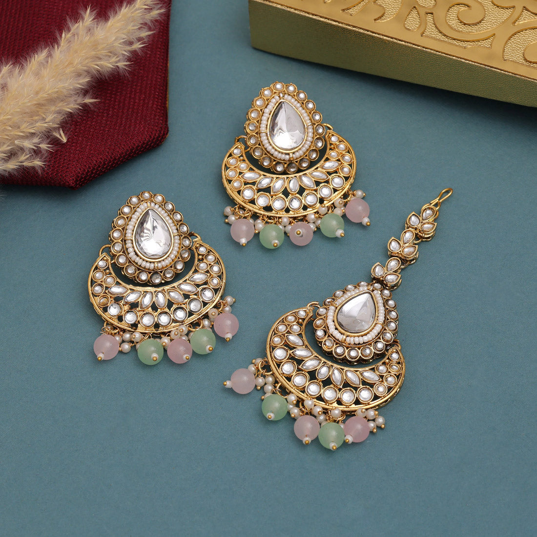 Pink & Pista Green Color Kundan Necklace Set For Modern Bridesmaids