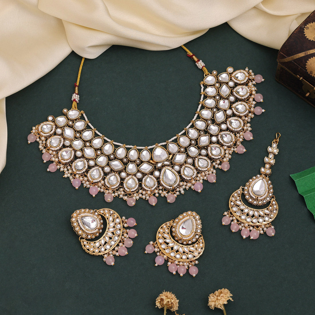 Simple Pink Color Kundan Necklace Set For Occasional Or Daily Wear