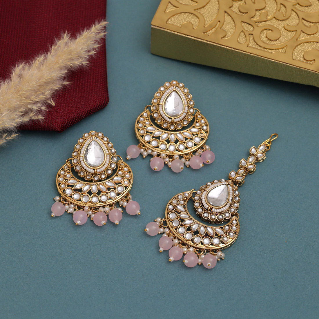 Simple Pink Color Kundan Necklace Set For Occasional Or Daily Wear