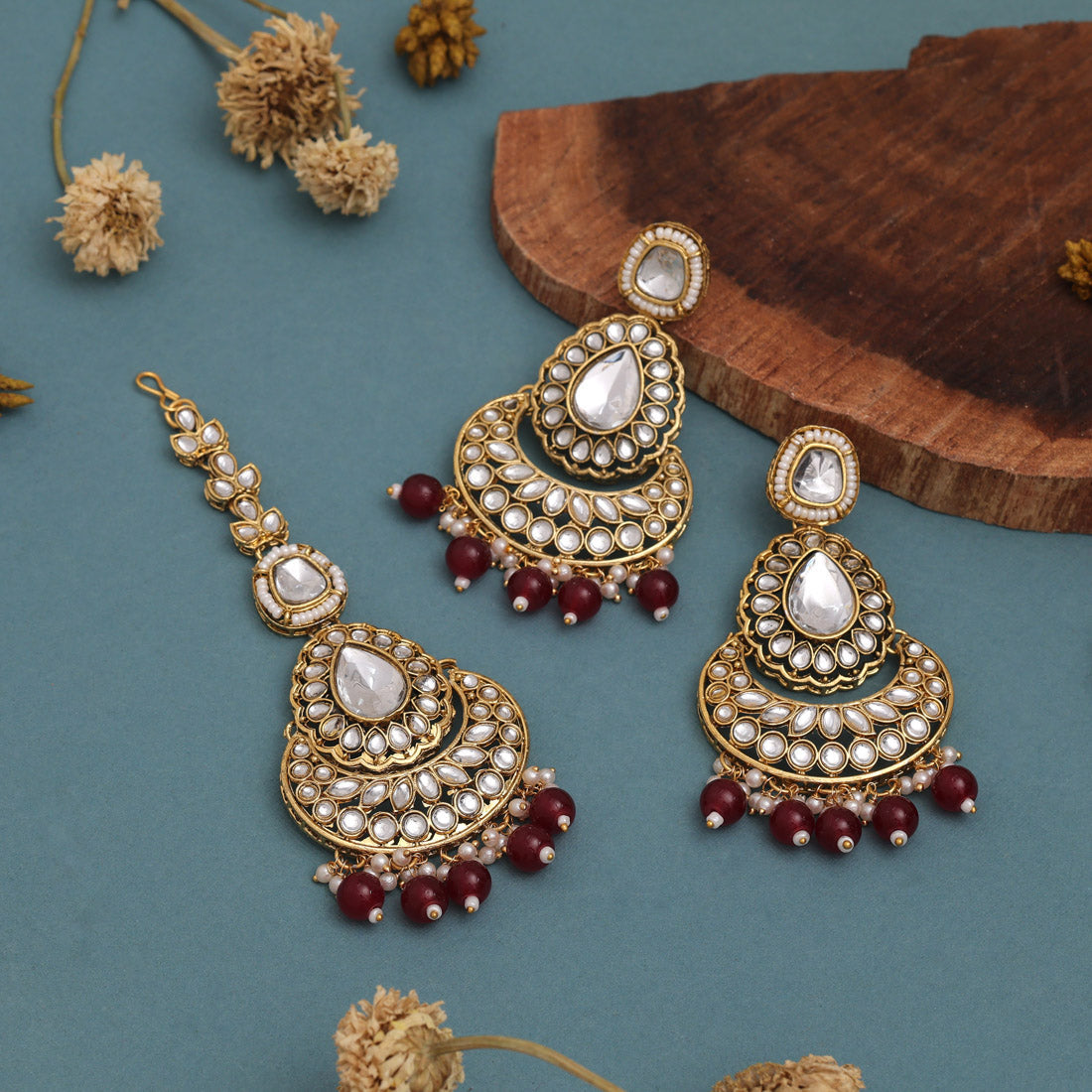 Deep Maroon Color Kundan Necklace Set For Bridal And Festival Dress
