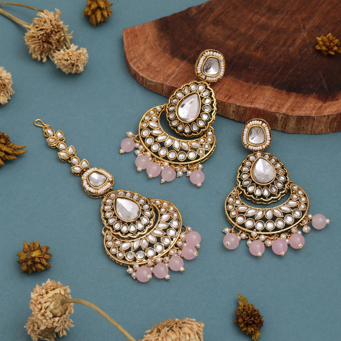 Pink Color Kundan Necklace Set For Women’S Festival And Event Wear