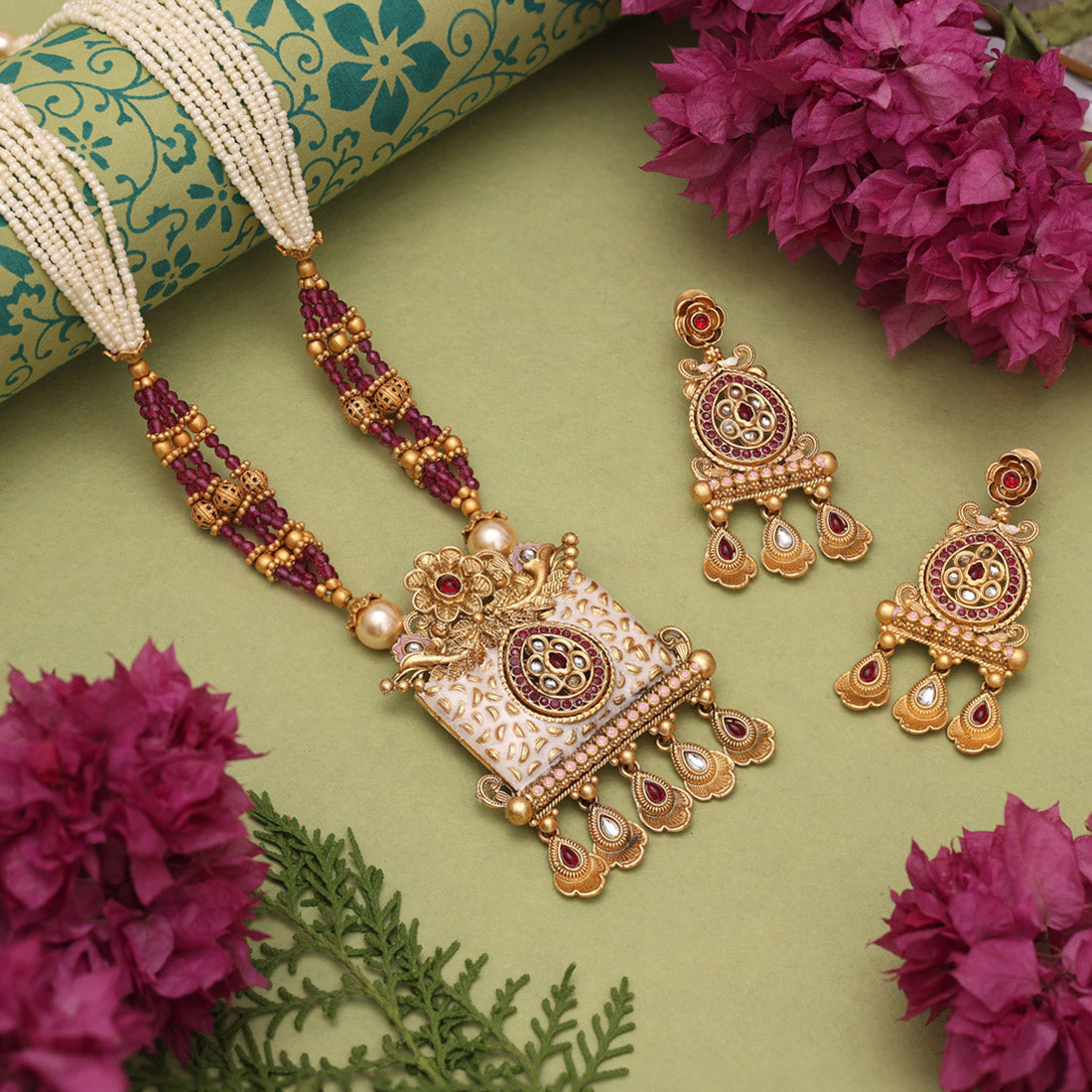 Rani Color Matte Gold Meenakari Necklace Set (MKN616RNI)