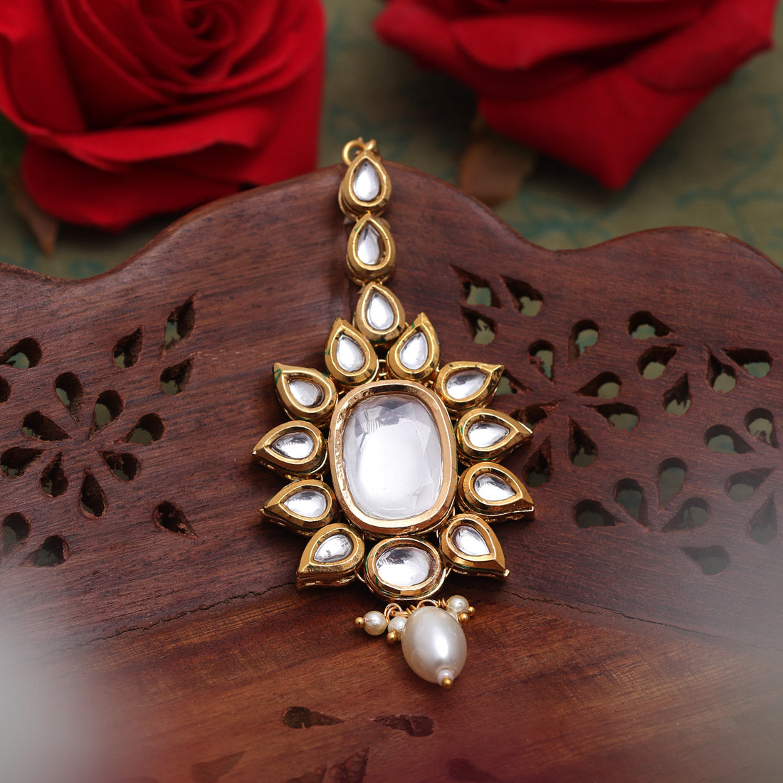 White Color Back Side Meena Work Kundan Maang Tikka (MTK562WHT)