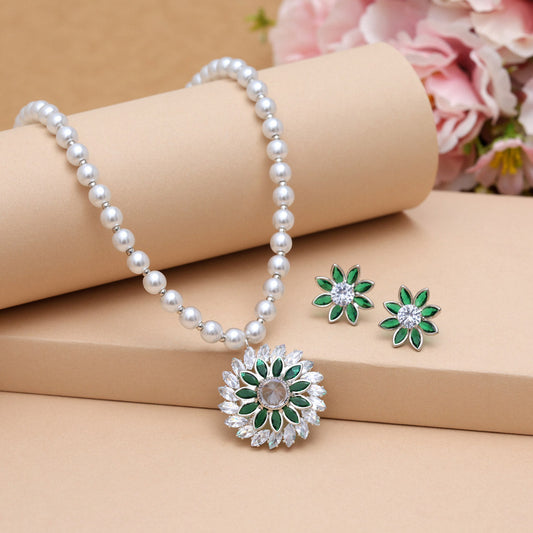 Green Color Stone Necklace Set (STN223GRN)