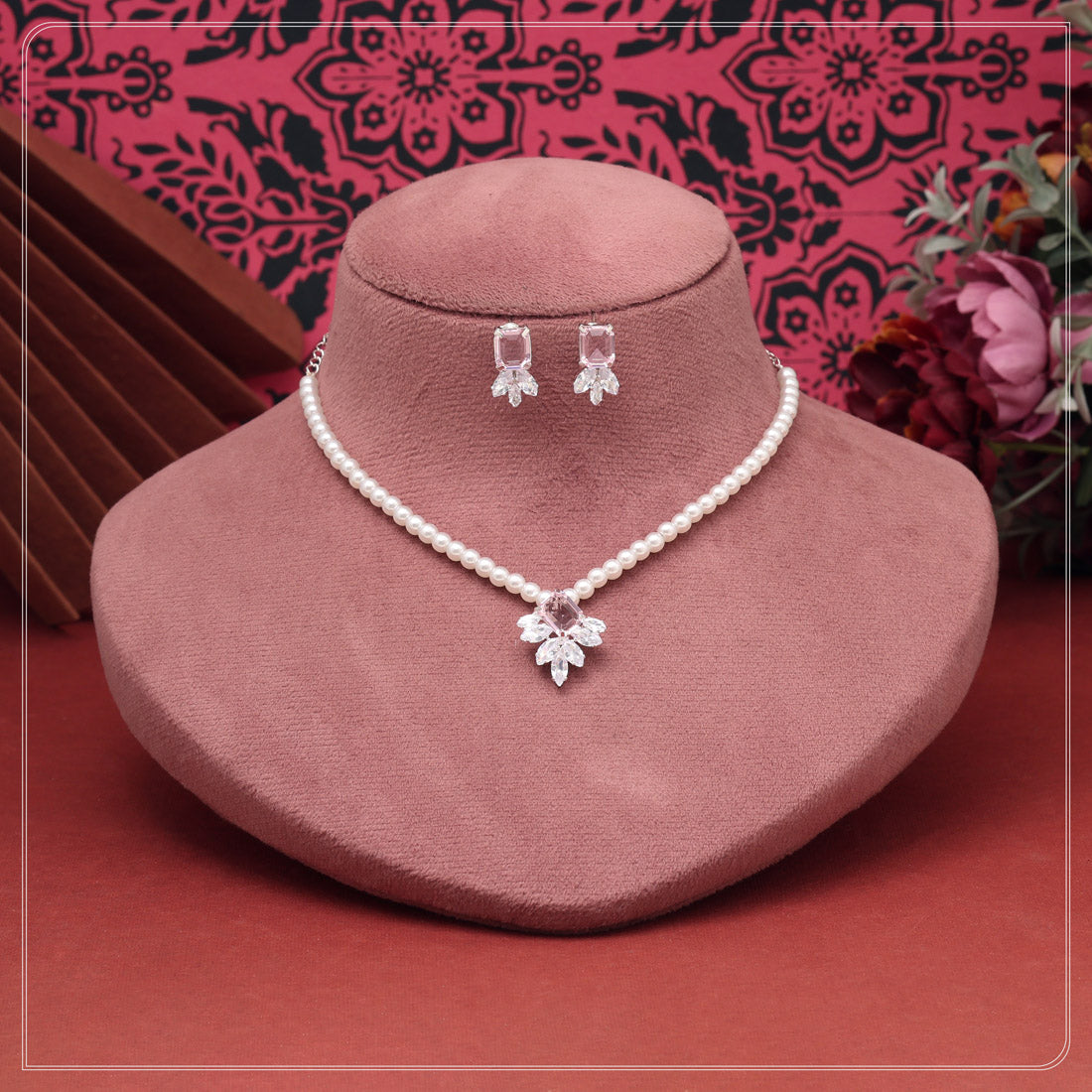 Light Pink Color Stone Necklace Set