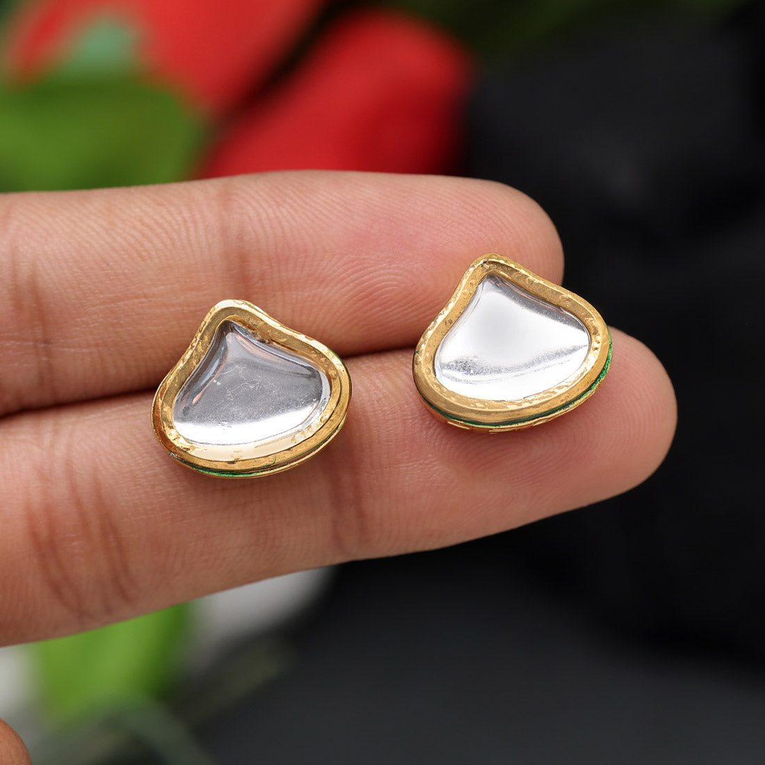 White Color Stud Earrings (STUD220WHT)