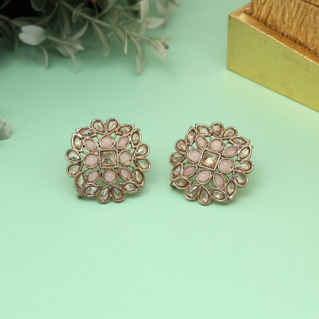Charming Pink Color Tops Stud Earrings