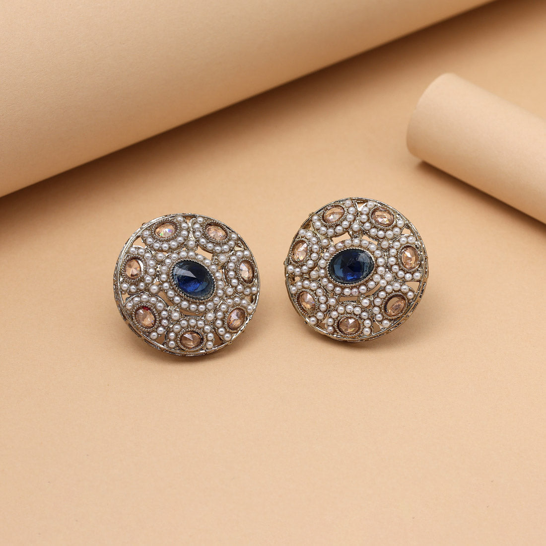 Radiant Blue Color Tops Stud Earrings